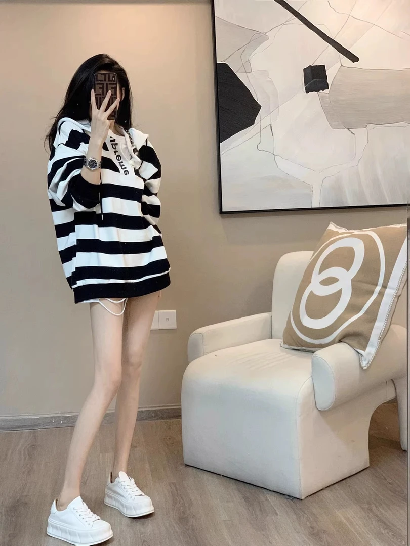 潮牌欧货连帽条纹卫衣女秋冬洋气慵懒风宽松百搭显瘦休闲长袖上衣