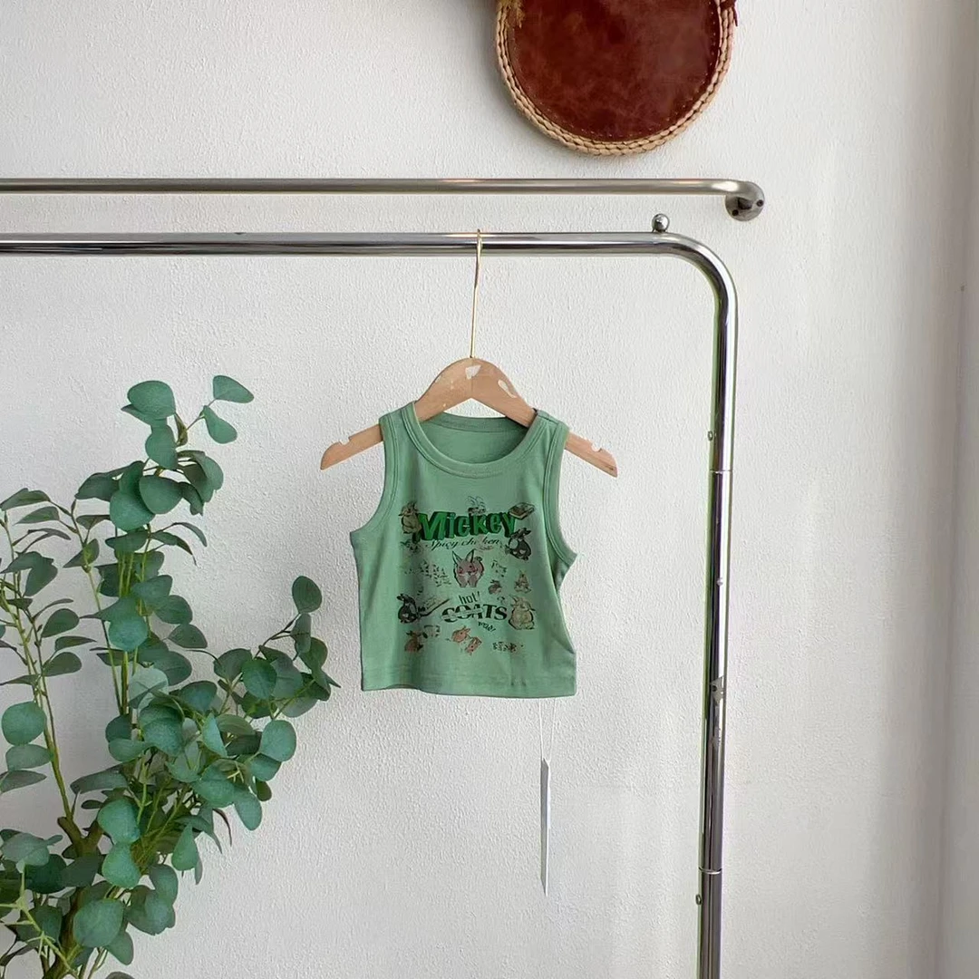 7097锁绿色无袖背心