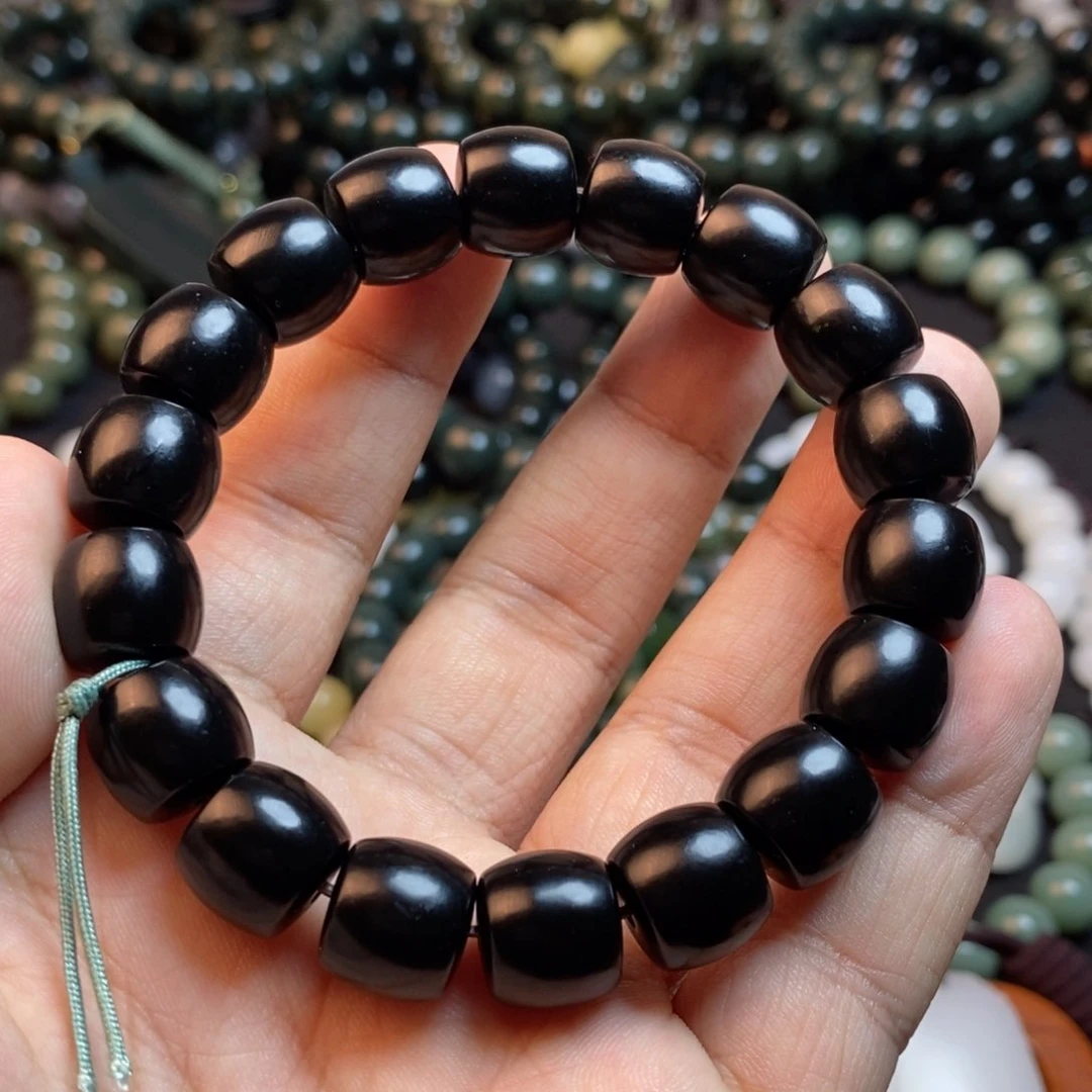 和田玉手串未镶嵌