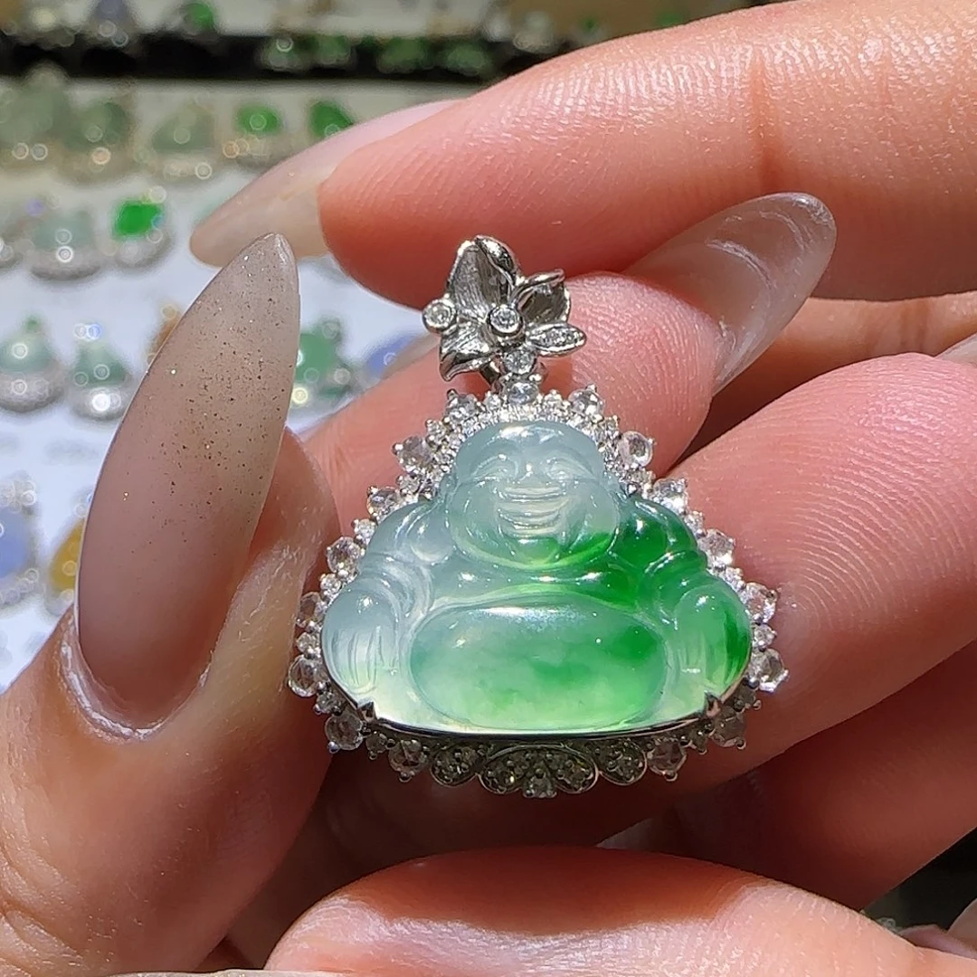 【闪购商品】翡翠18K金镶嵌颈饰天然