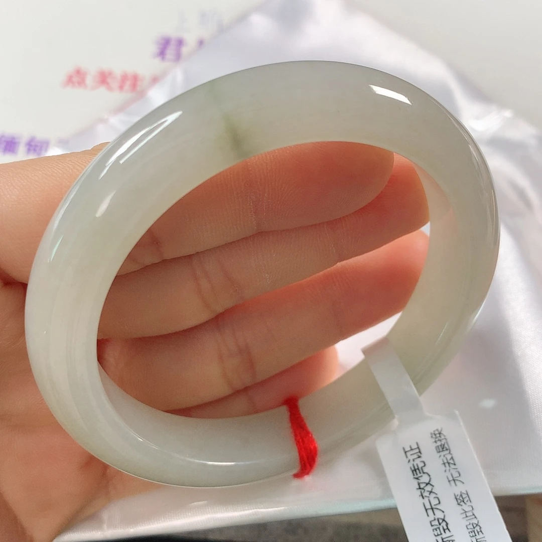 翡翠手镯未镶嵌 正圈①③⑨