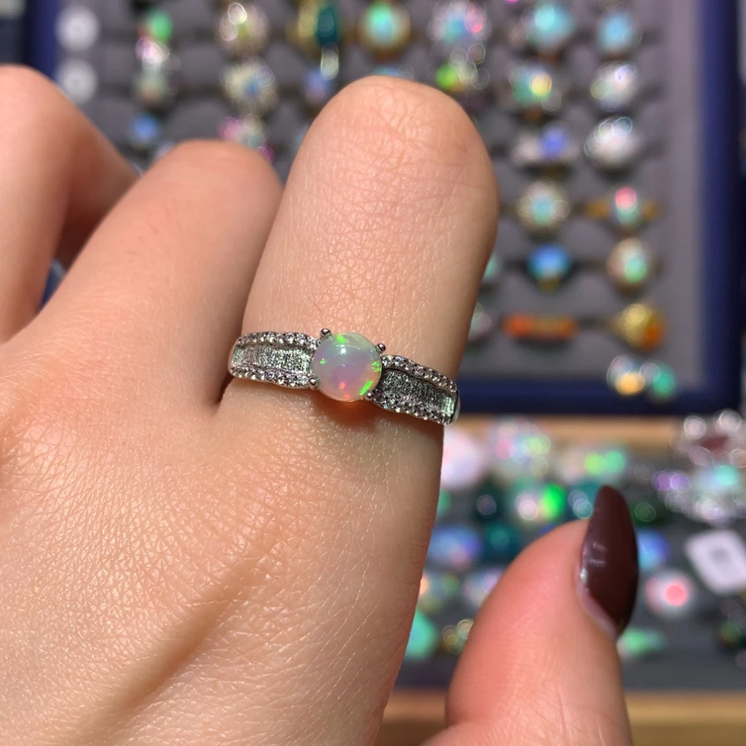 银S925镶嵌欧泊戒指款式