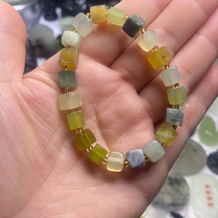 蛇纹石玉合金颈饰