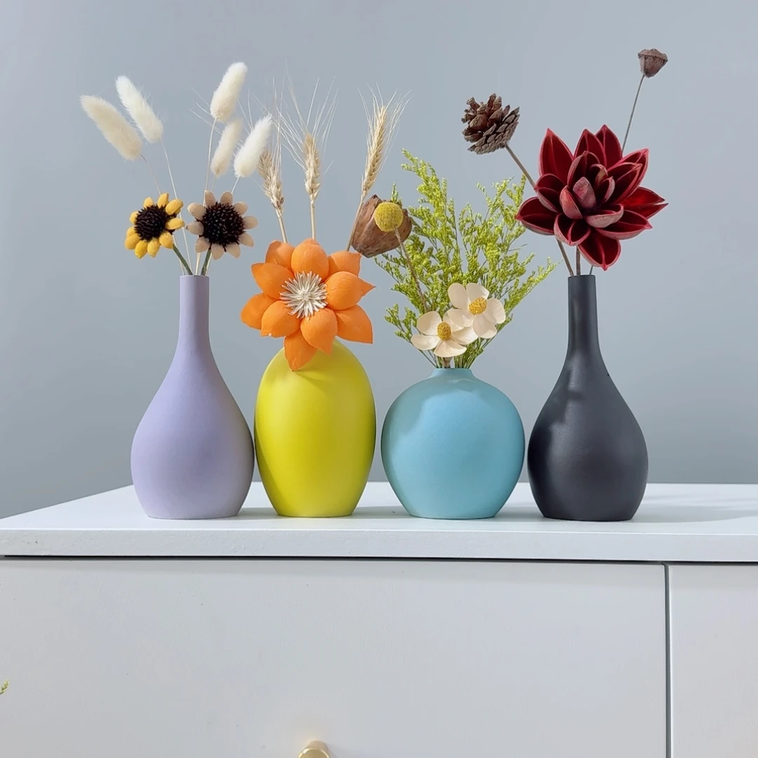 摆件陶瓷小花瓶含花总高约20-30cm