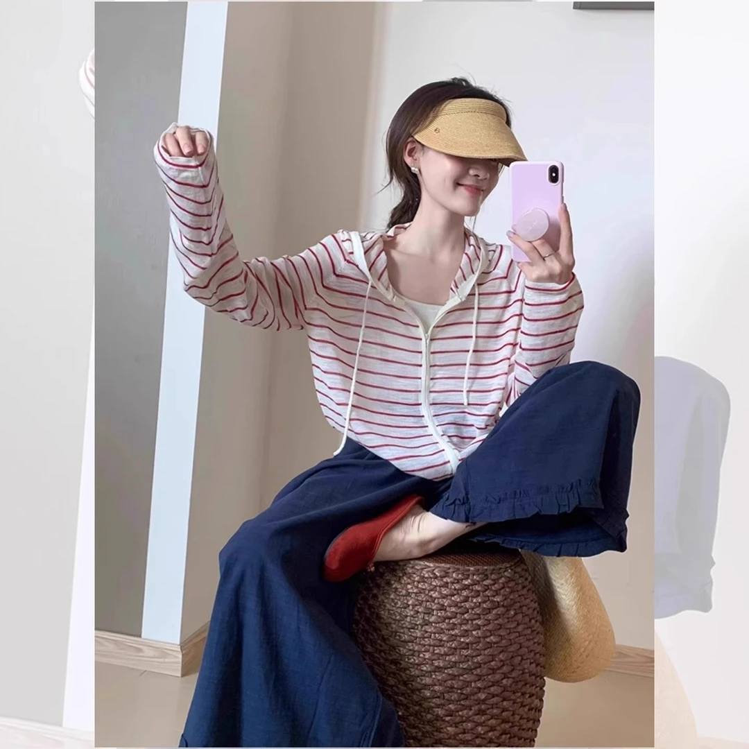 芯娇晴红色条纹针织冰丝防晒开衫女薄款夏季吊带外搭罩衫连帽外套