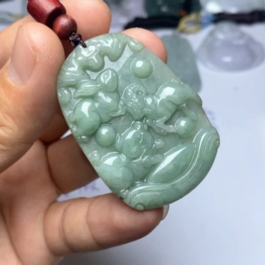 颈饰未镶嵌翡翠翡翠