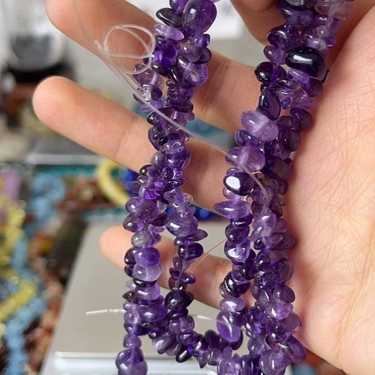 水晶珠宝半成品未镶嵌矿坑