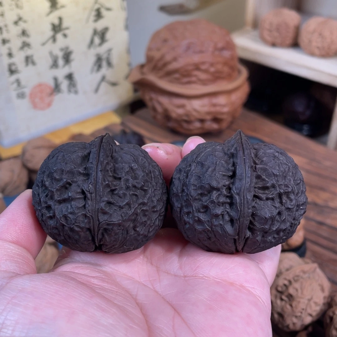 文玩核桃把件至尊元宝