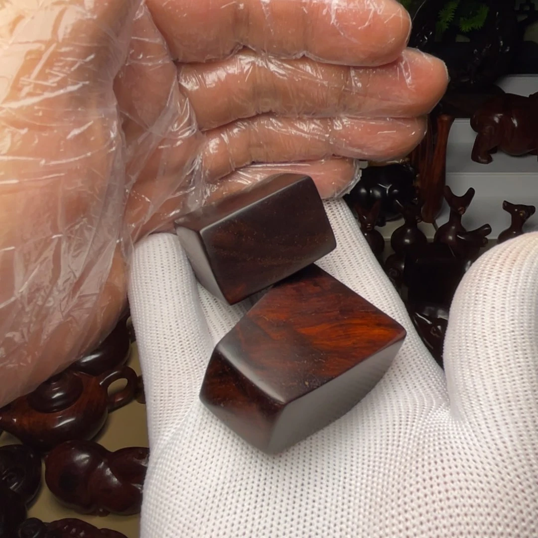 檀香紫檀（小叶紫檀）星***斯