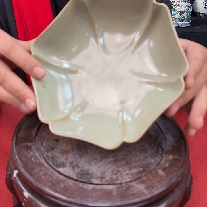 瓷片
