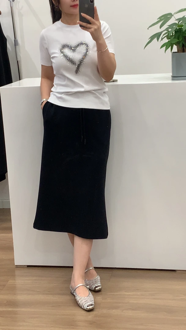 早秋款简约百搭休闲又开衩半身裙