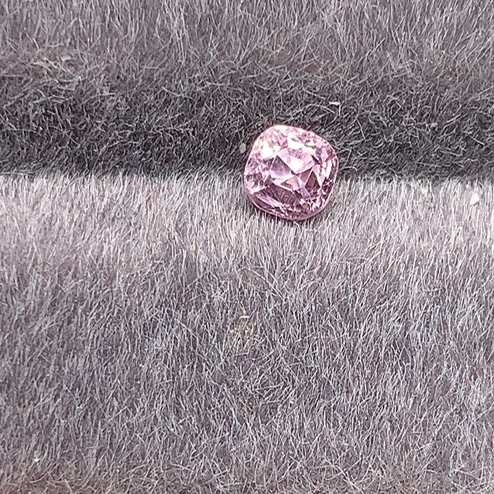 尖晶石裸石0.51ct