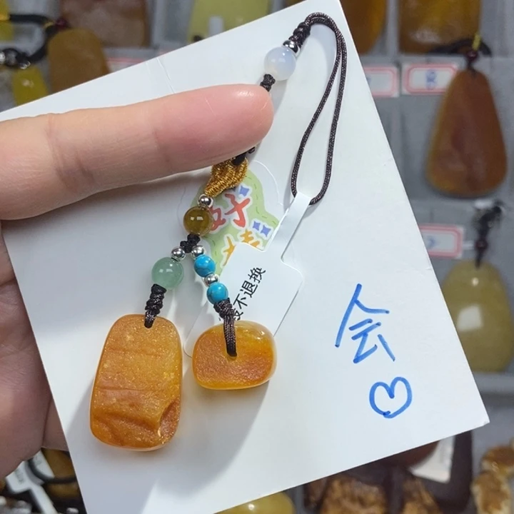 琥珀珠宝奇石未镶嵌