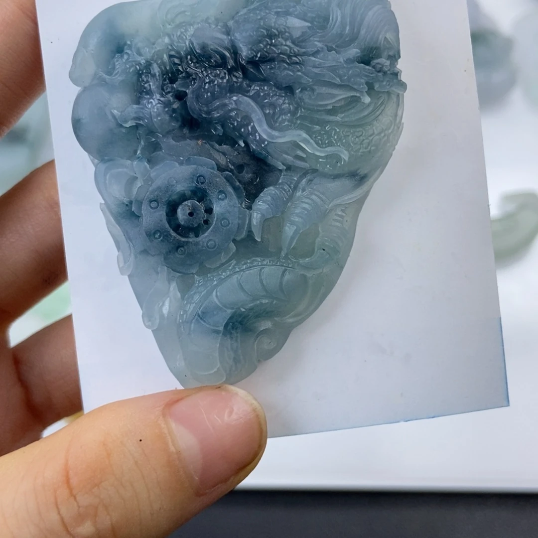 定制翡翠未镶嵌一**酒