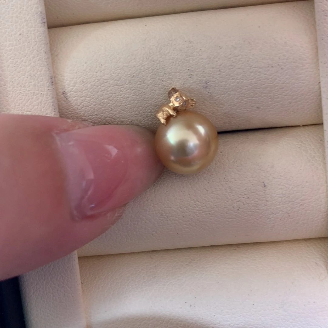 海水珍珠18K金镶嵌颈饰