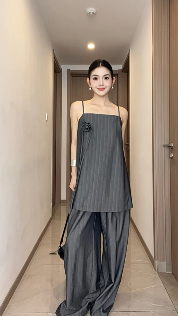 2025夏季抗皱人字纹吊带上衣/西装料阔腿裤套装