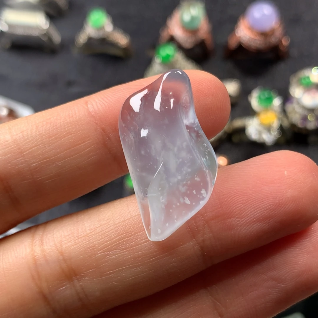 我***天翡翠裸石白冰胶块随行