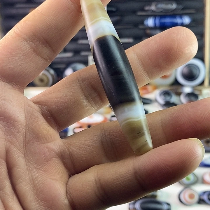 未镶嵌颈饰玛瑙/玉髓