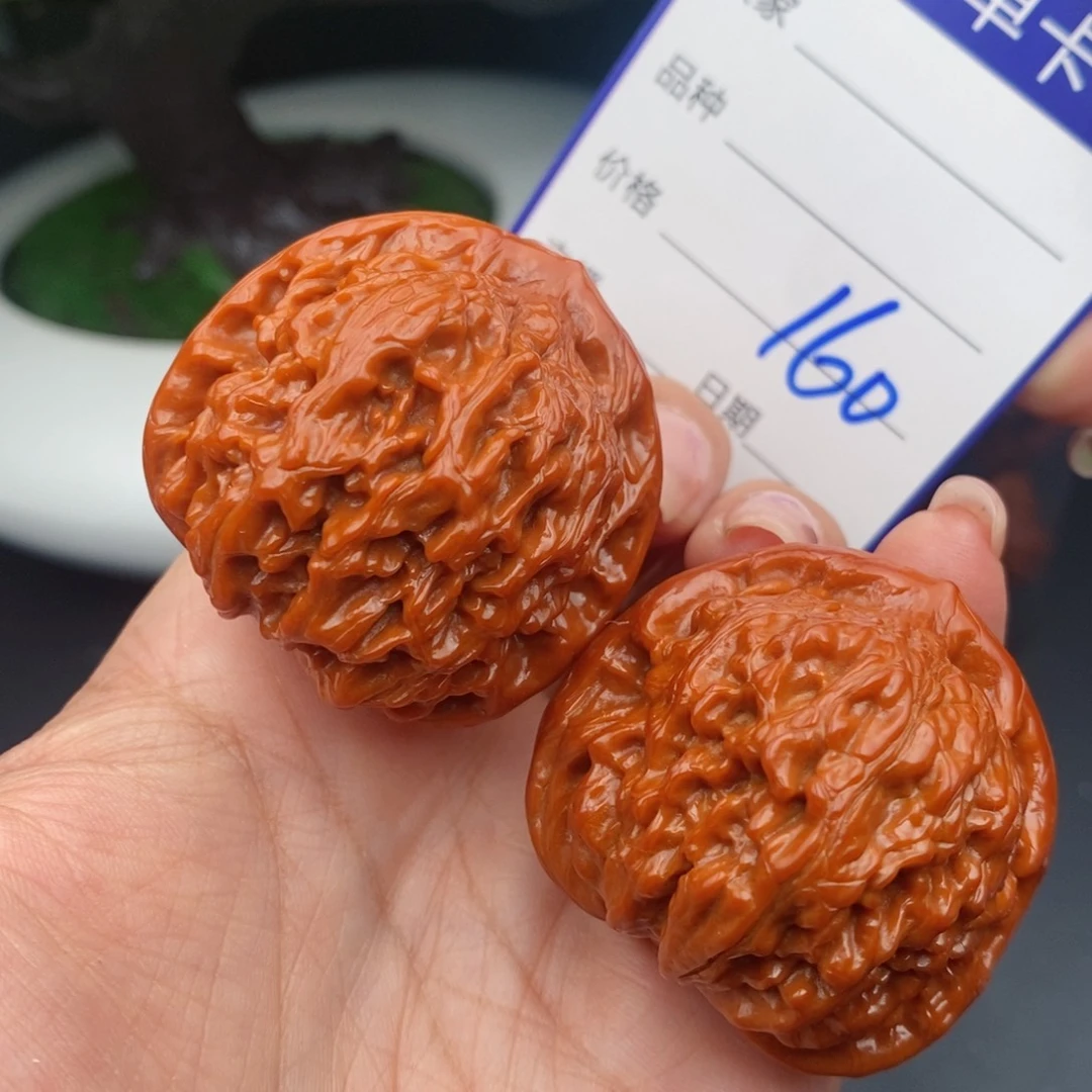 文玩核桃把件41红狮子160