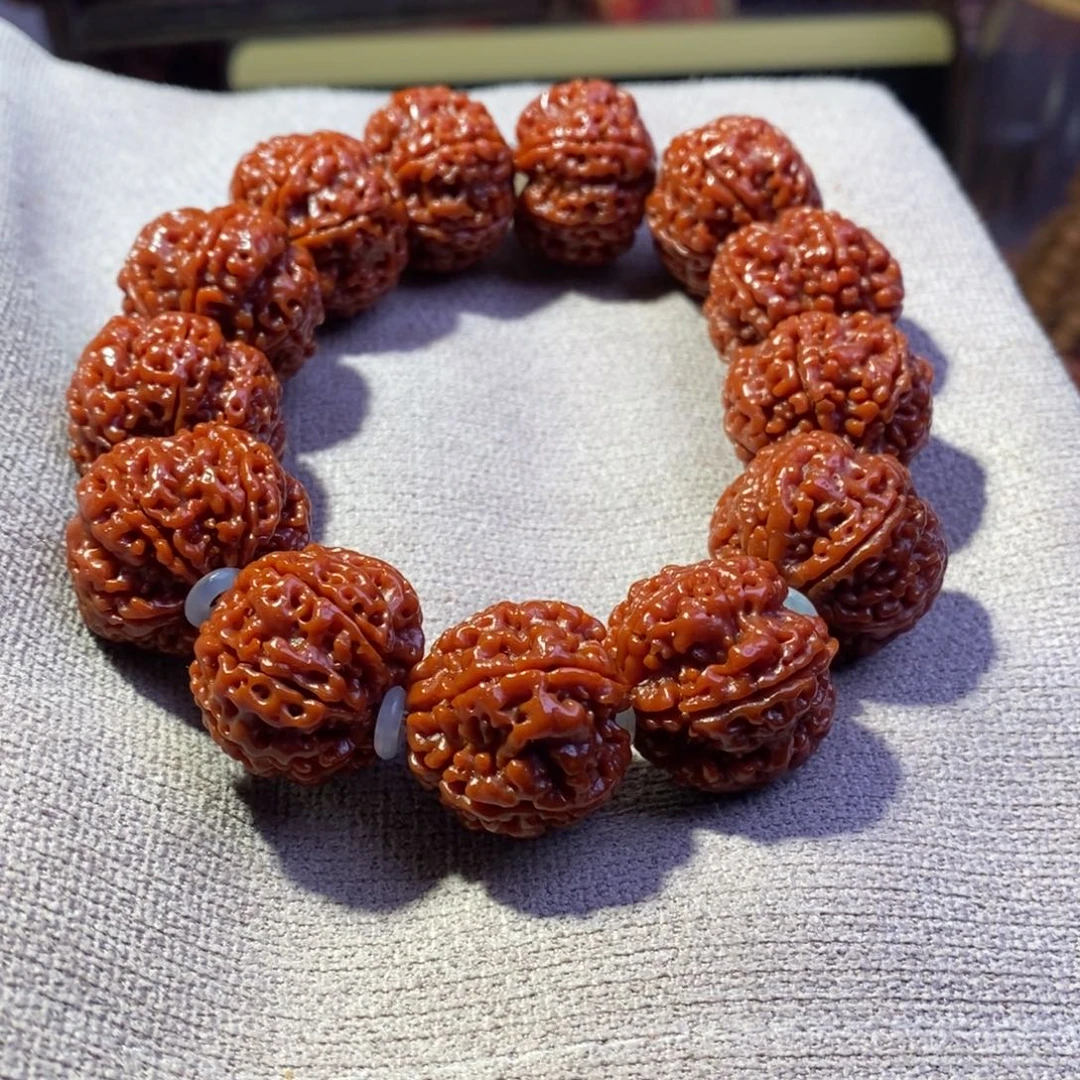 吊坠金刚菩提226肉玉华