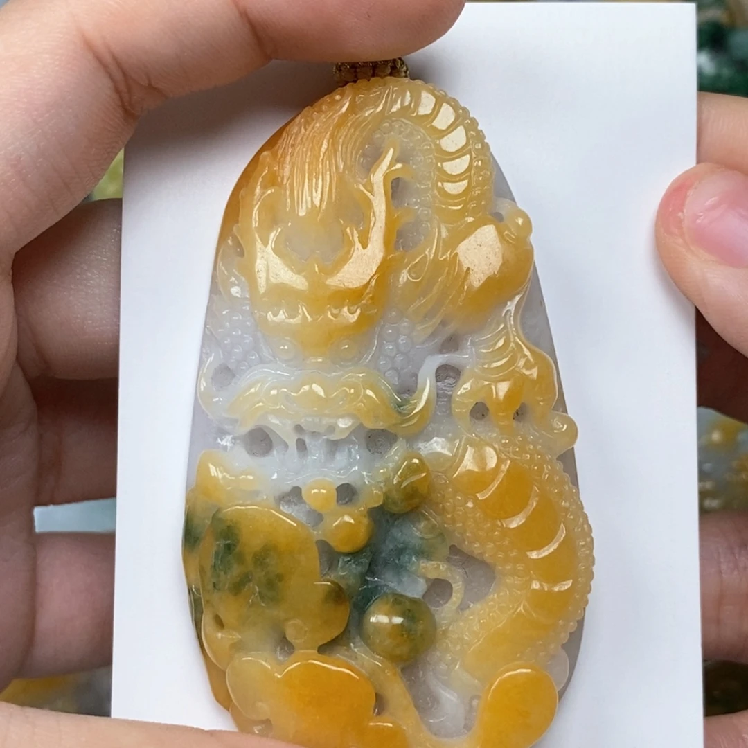 淘***者翡翠未镶嵌颈饰翡翠