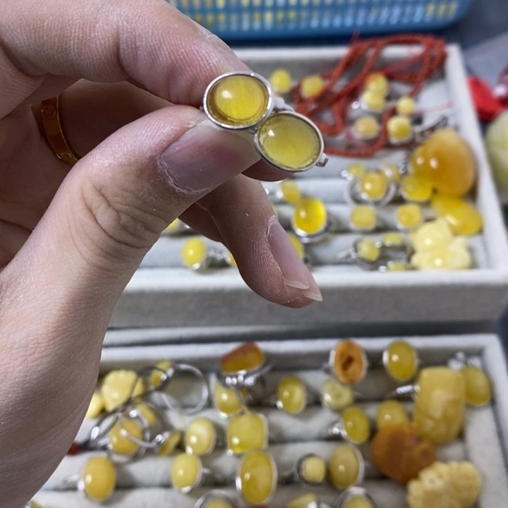 蜜蜡裸石银S925镶嵌耳扣