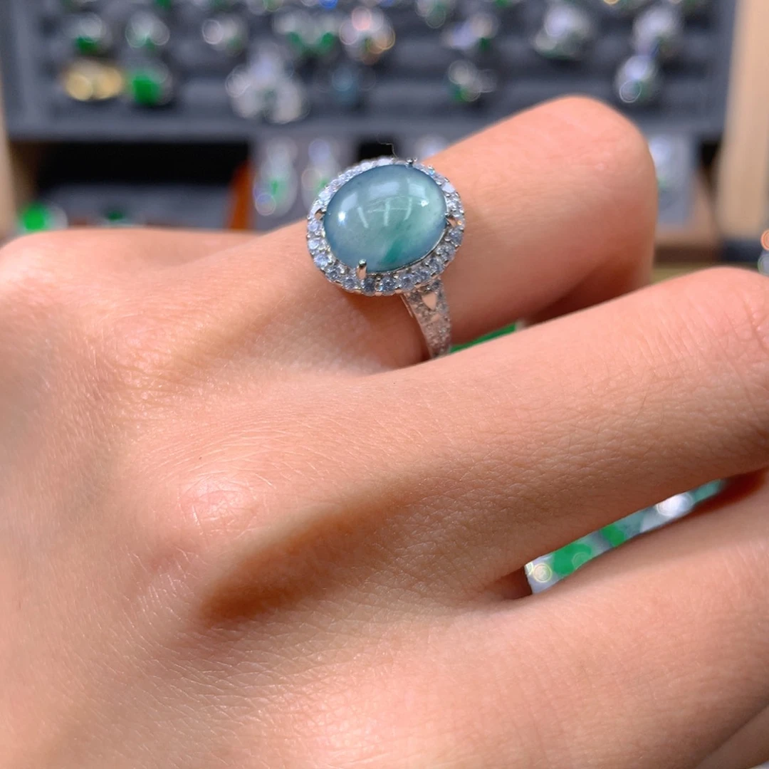 翡翠手链未镶嵌天然翡翠