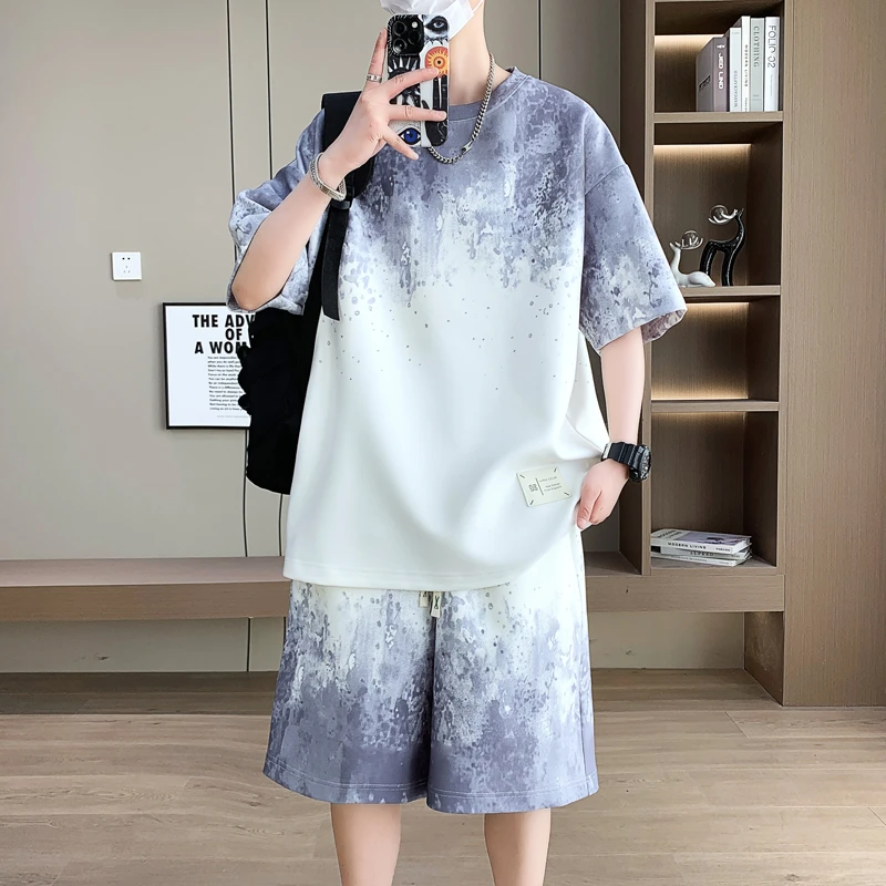 夏季时尚渐变男士套装潮流帅气宽松透气休闲运动青少年短袖两件套