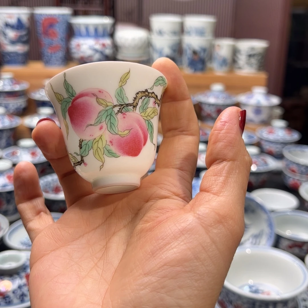 粉彩桃子杯子啊杯子啊