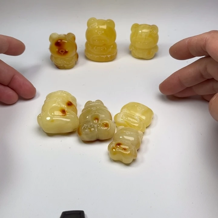 琥珀颈饰未镶嵌琥珀蜜蜡