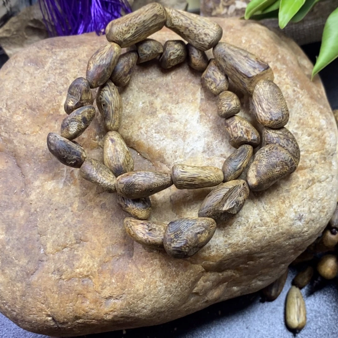 沉香奇楠沉香树钉随形双圈