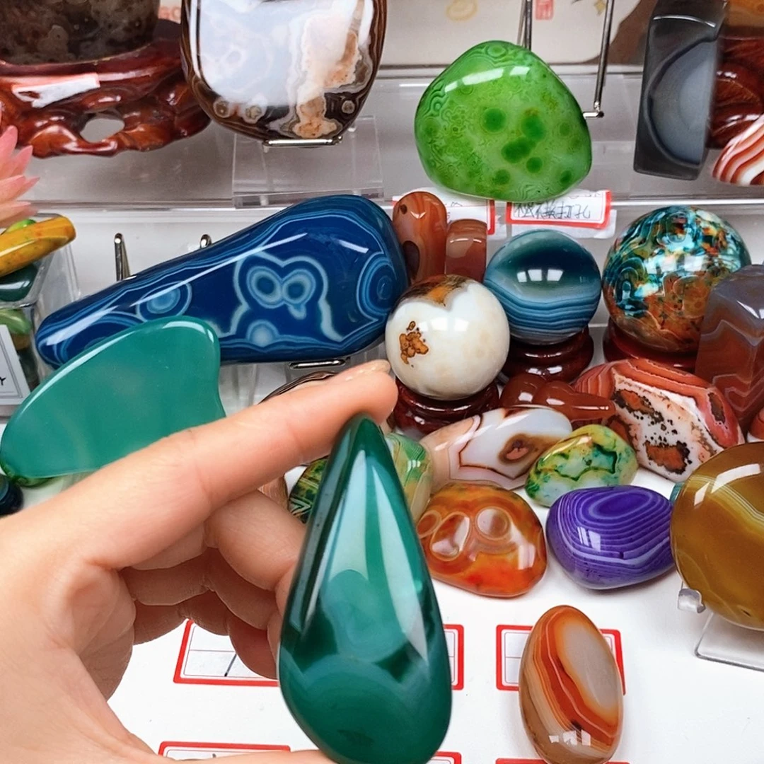 玛瑙/玉髓未镶嵌颈饰