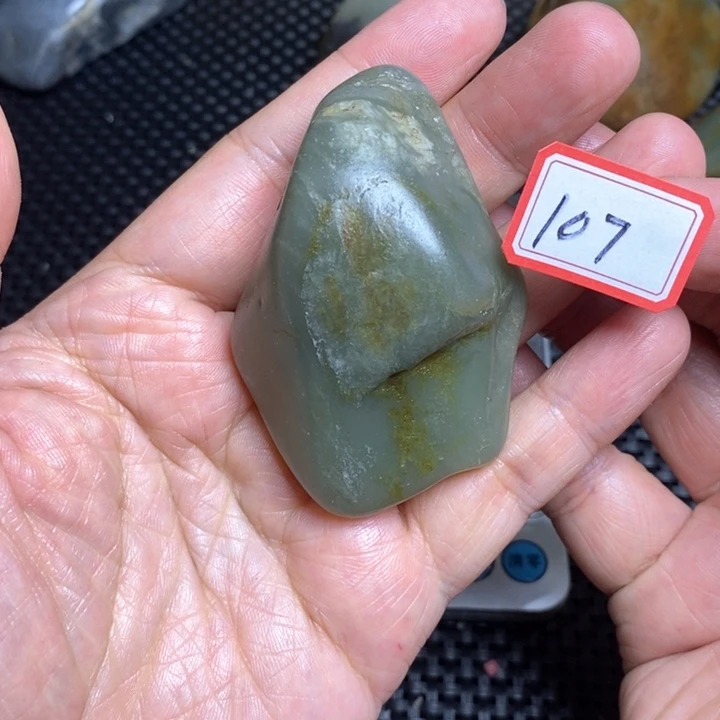 未镶嵌和田玉把件107
