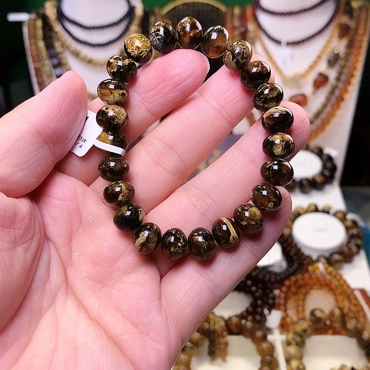 琥珀未镶嵌裸石10+黑金297