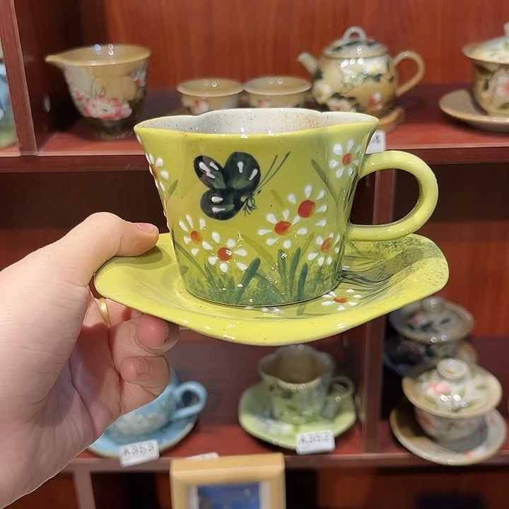 景德镇陶瓷学院的