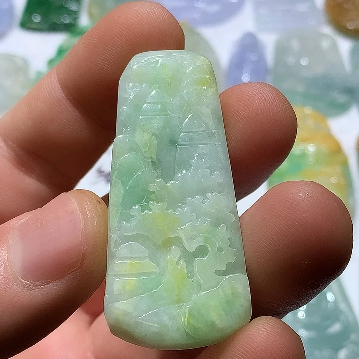 翡翠吊坠(不含链)未镶嵌