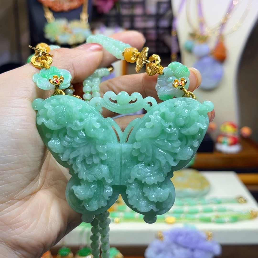 翡翠未镶嵌颈饰天然翡翠
