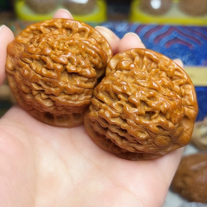 文玩核桃吊坠官帽