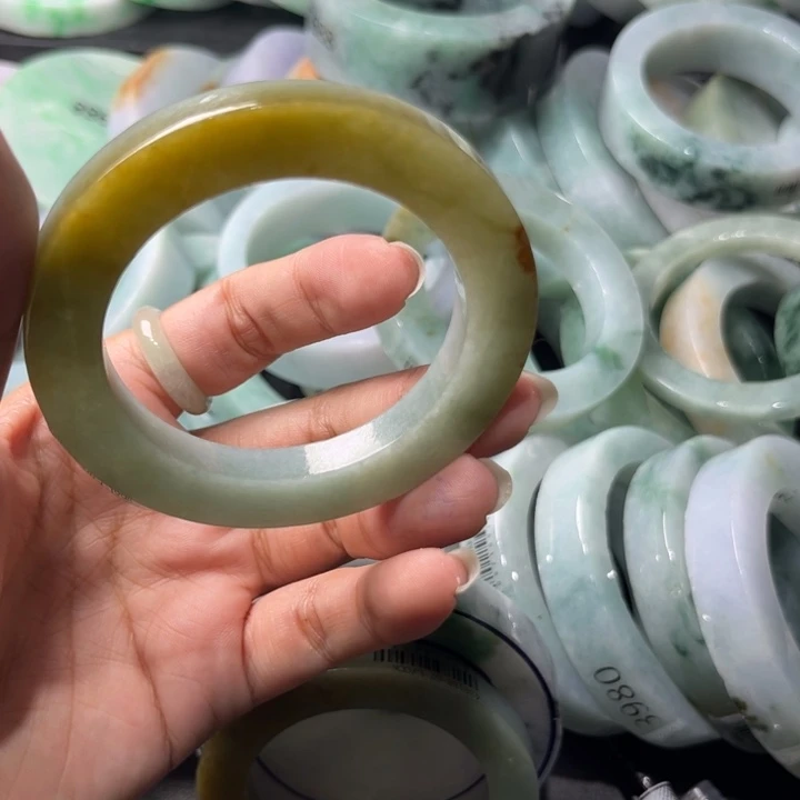*****定制翡翠未镶嵌翡翠
