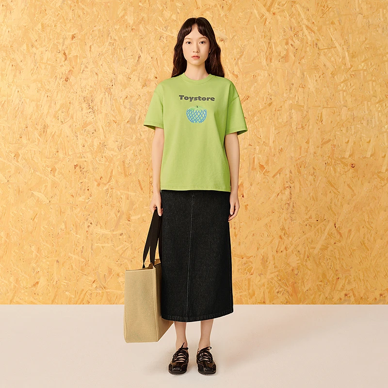 ToyzY25春新款果绿色长绒棉水果印花T恤女ZC35160080