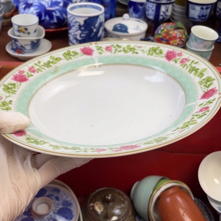 陶瓷他家瓷器真美…开播了