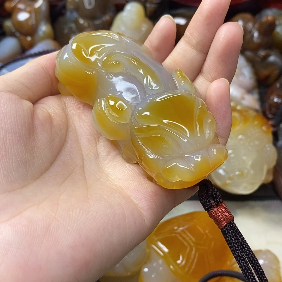 m***飝玛瑙/玉髓手把件未镶嵌