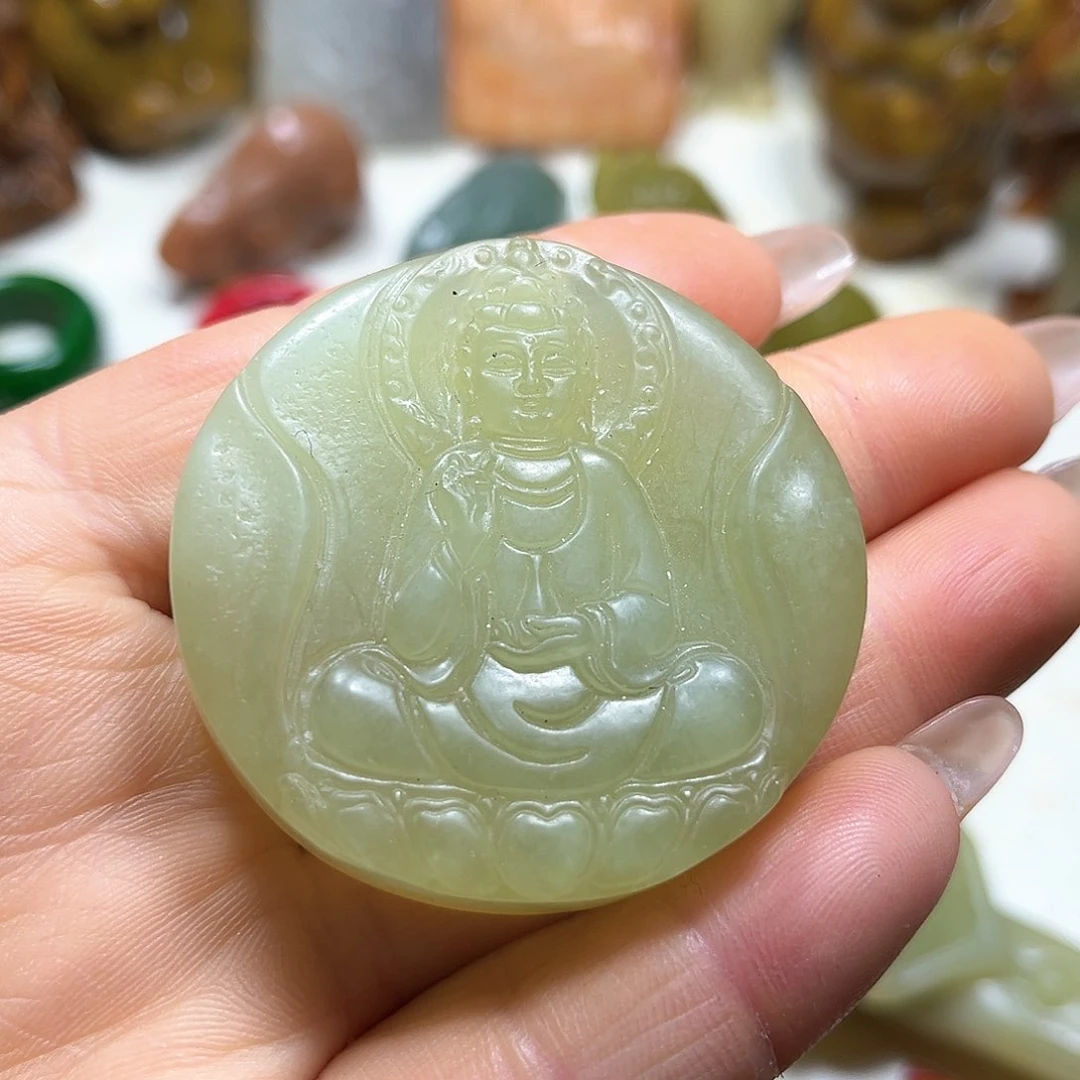 白玉菩提吊坠白玉菩提吊坠