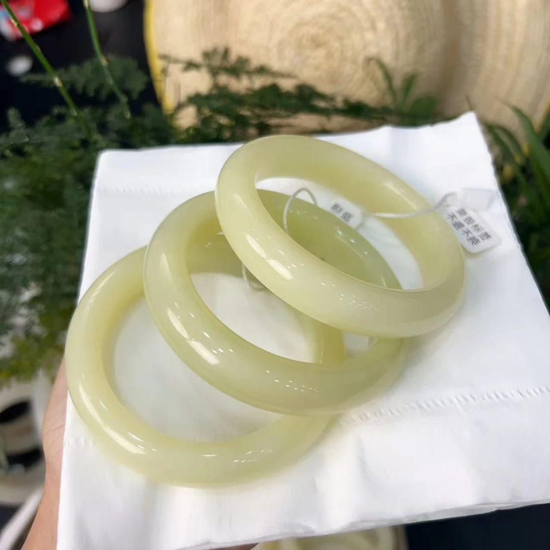 【老李严选】黄口料鸡油黄手镯多样性拍一发其一D650