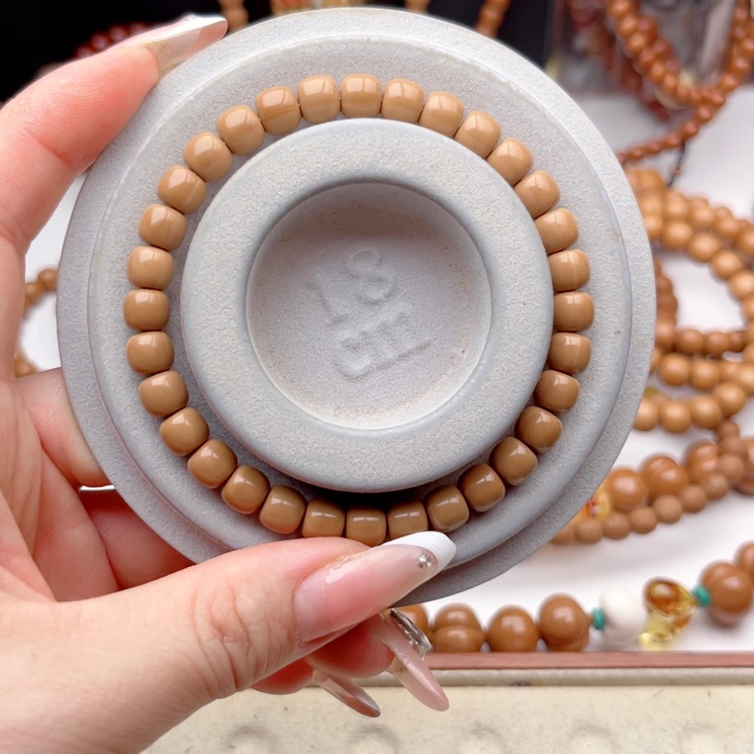 剑***心猴头核桃手串老邢