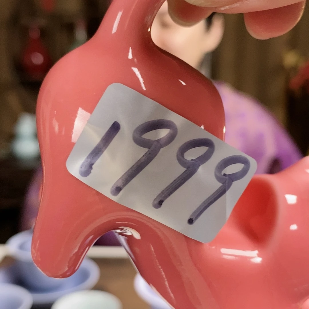 一年一度的年礼盒子山****2