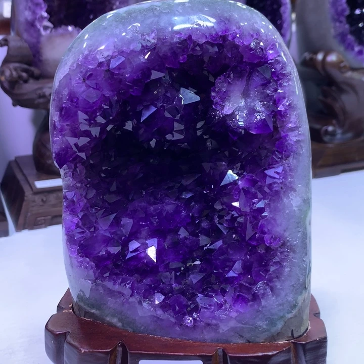 紫晶大型摆件（非配饰）未镶嵌蛋