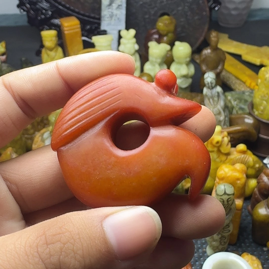 白玉菩提吊坠。。。