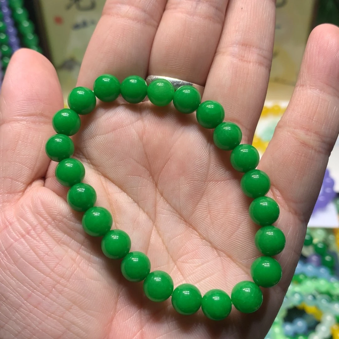 翡翠散珠辣绿卡8.5珠子