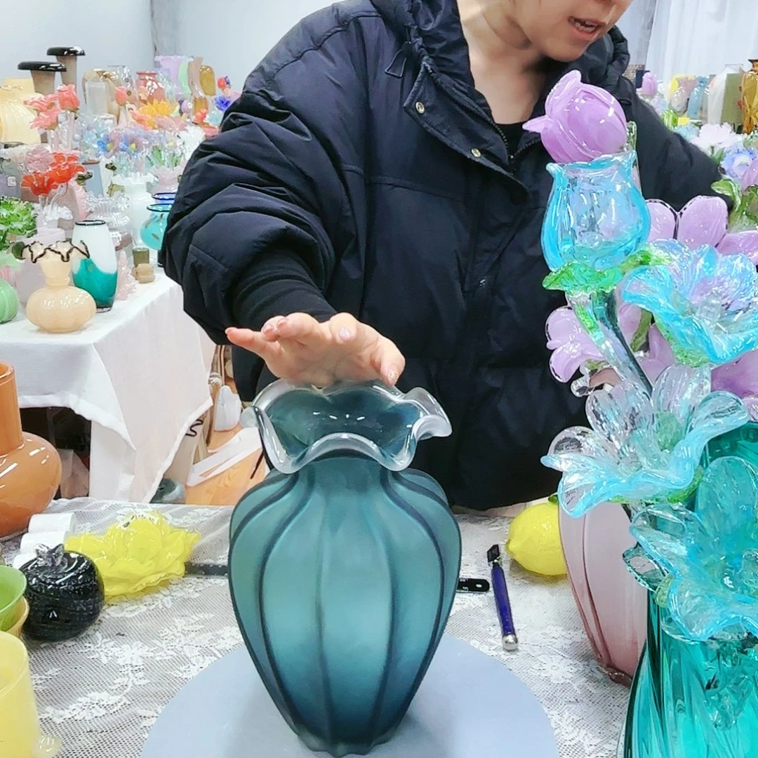 福利不退不换琉璃花瓶艺术品